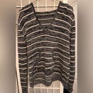 KISSIT Striped Knitted Hoodie Sweater